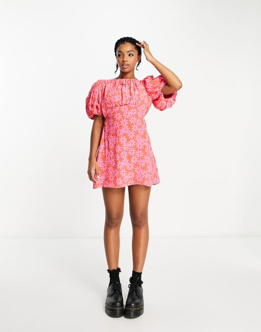 Miss Selfridge extreme volume sleeve mini tea dress in pink floral | ASOS