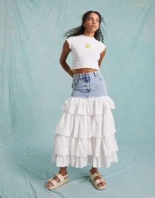 eyelet contrast denim maxi skirt in mid blue wash