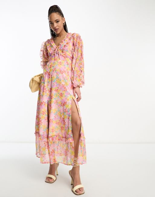 Miss Selfridge – Färgglad, småblommig maxiklänning med volang av chiffong