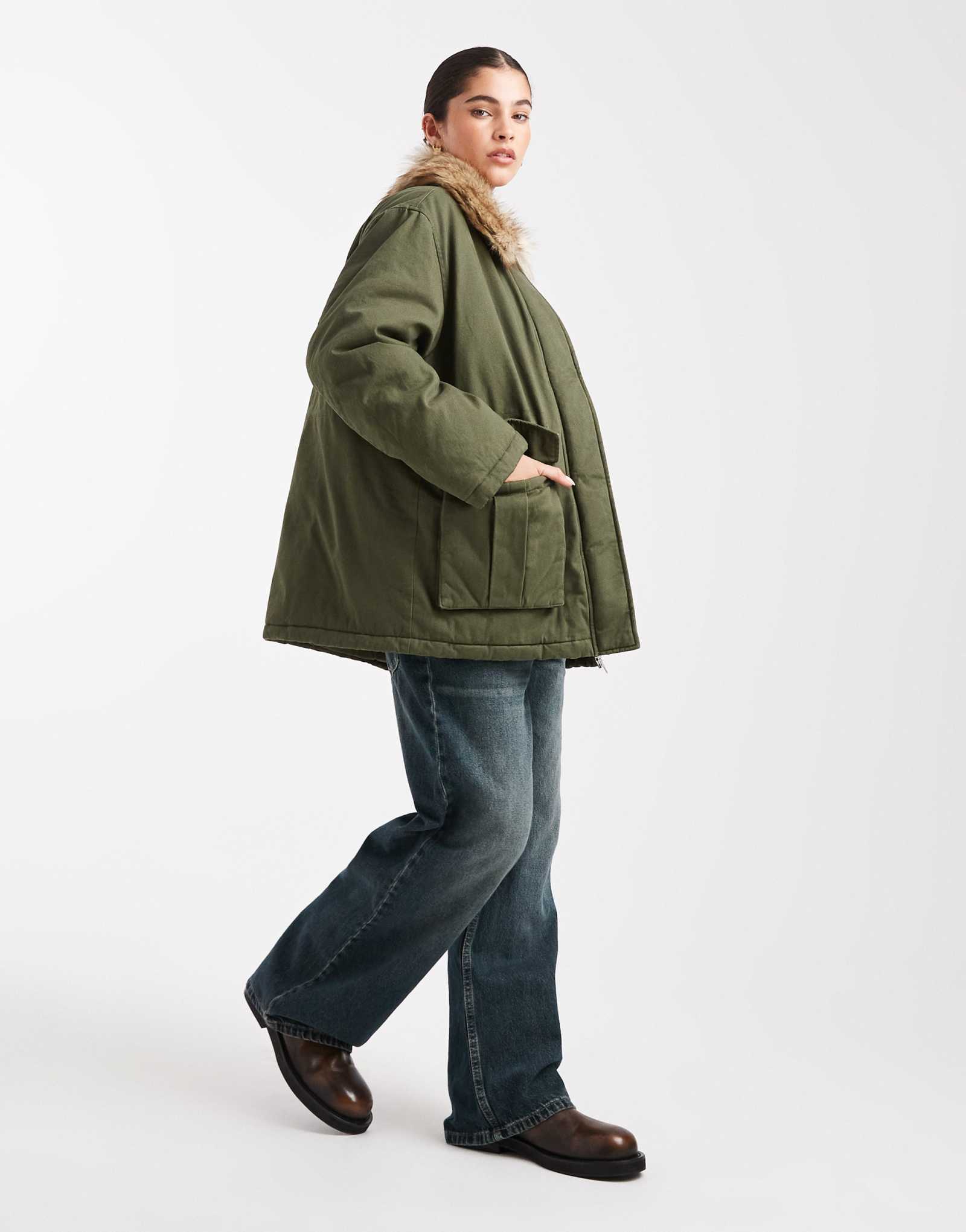 Парка Мисс Селфридж с воротником из искусственного меха цвета хаки