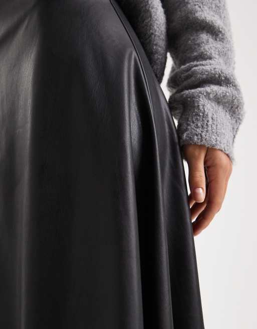 Miss Selfridge faux leather maxi skirt in black, 3 of 5