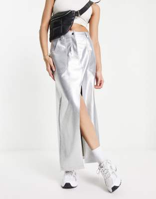 faux leather metallic maxi skirt in silver