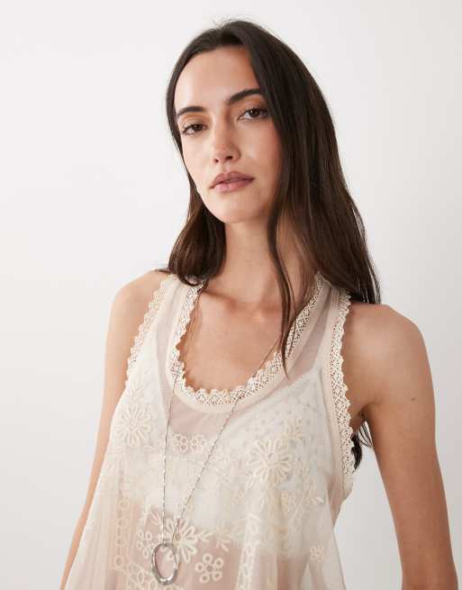 Miss Selfridge - Festival - Beige broderet cami-top i mesh, 3 af 4