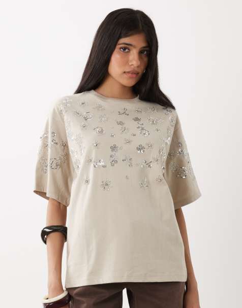 Miss Selfridge - Festival - Beige oversized T-shirt med udsmykning - view 1