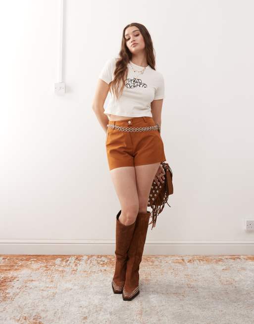 Miss Selfridge festival suedette booty shorts in tan, 3 of 5
