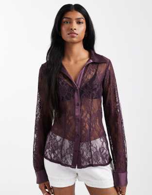 Miss Selfridge - Figurbetonte Bluse aus Spitze-Lila