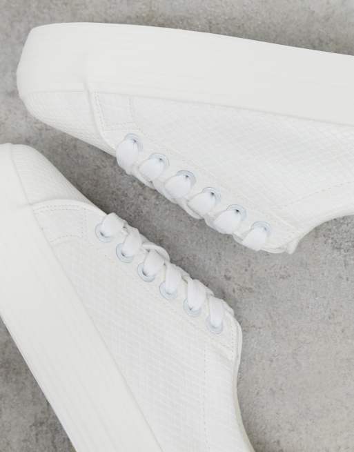 Miss Selfridge flatform trainers in white, 3 of 4