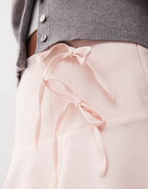 Miss Selfridge flippy mini skirt with bows in pink, 4 of 5