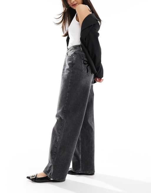 Miss Selfridge flocked bow pocket baggy jean in black wash, 2 of 5