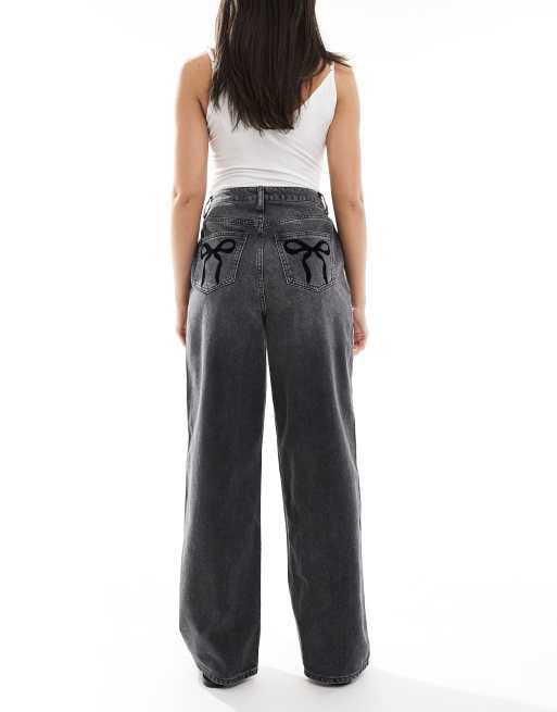Miss Selfridge flocked bow pocket baggy jean in black wash, 3 of 5