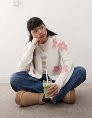 Miss Selfridge Floral Cardigan In Soft Pink