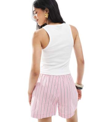Miss Selfridge Floral Embroidered Ribbed Tank Top In White
