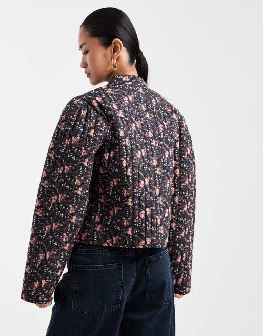 Miss Selfridge floral victoriana cropped jacket in black print, 3 of 4