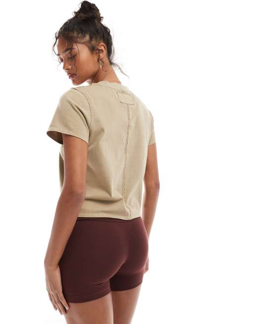 Miss Selfridge fold over shorts in chocolate, 3 of 5