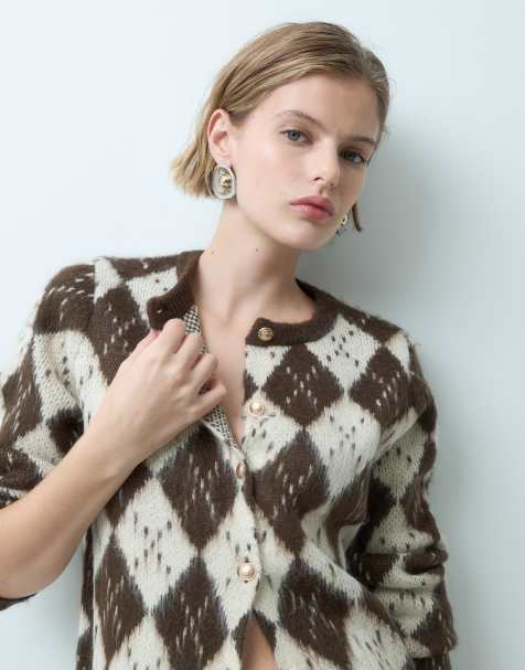 Miss Selfridge geborsteld vest met argyle ruit in chocoladebruin - view 1