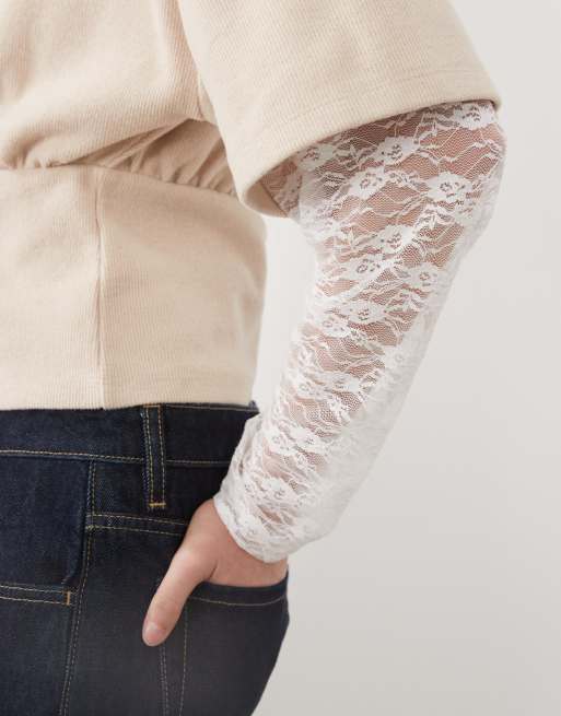 Miss Selfridge geborstelde top met crèmekleurige kanten mouwen, 3 van 4