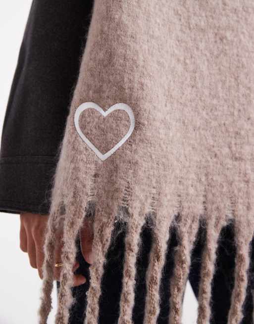 Miss Selfridge - Gebreide sjaal met kwastjes in lichtbeige, 2 van 3