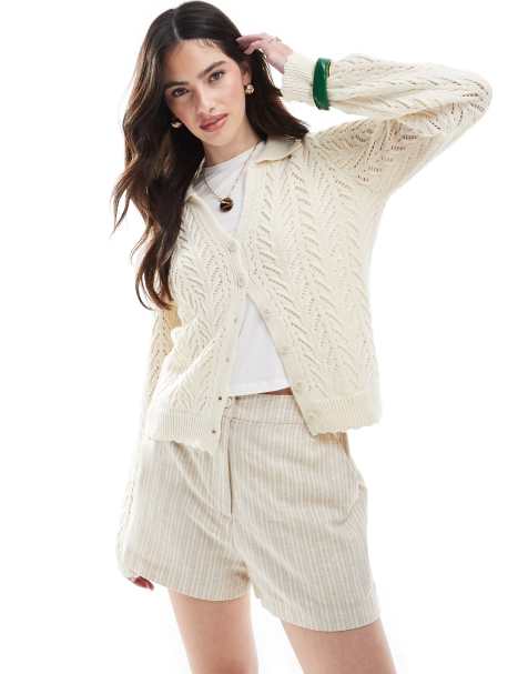 Miss Selfridge - Gebreide top met geschulpte zoom in crème - view 1