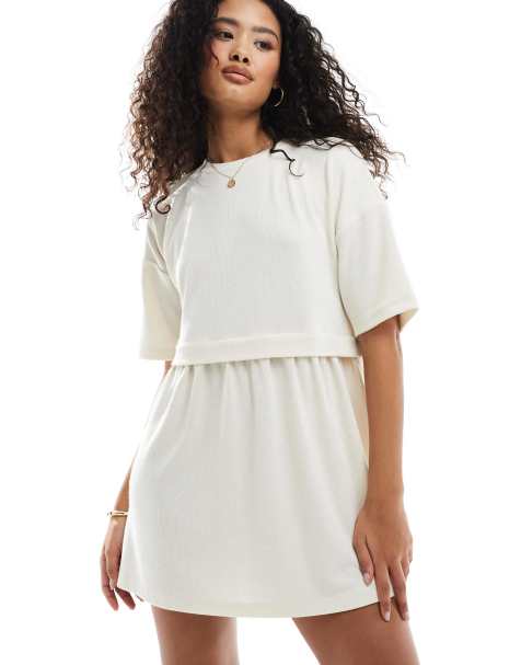 Miss Selfridge gelaagde, aangerimpelde jurk met ribbels en korte mouwen in ecru - view 1