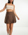 Thumbnail 4 van 4