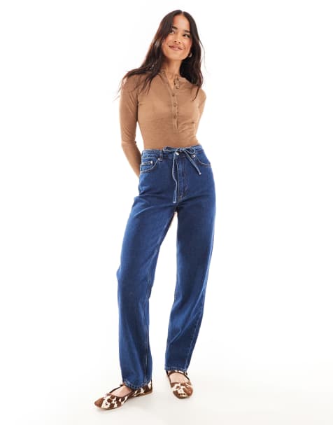 Miss Selfridge – Gerade geschnittene Jeans in mittlerer Waschung mit Kordelzugbund - view 1