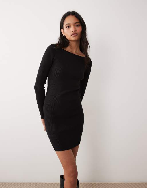 Miss Selfridge geribbelde mini-jurk met uitsnede bij de hals in zwart, 4 van 4