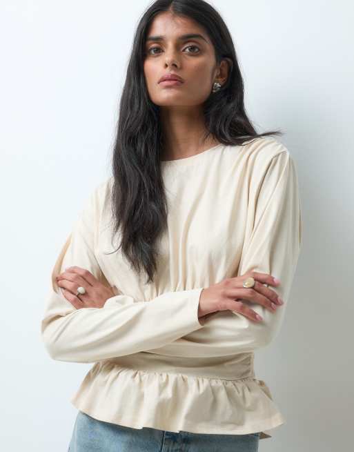 Miss Selfridge gerimpelde top met lange mouwen en peplum, 4 van 5