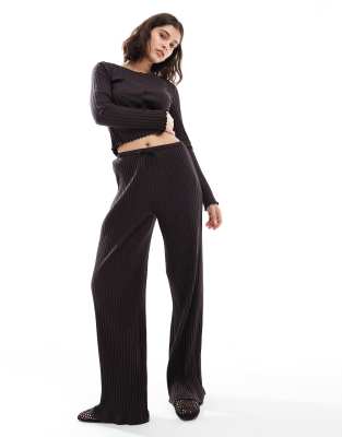 Miss Selfridge - Gerippte Hose mit weitem Bein in Schokobraun-Brown
