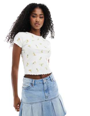 Miss Selfridge - Geripptes, besticktes, kurzärmliges T-Shirt mit Kräuselsaum-Bunt