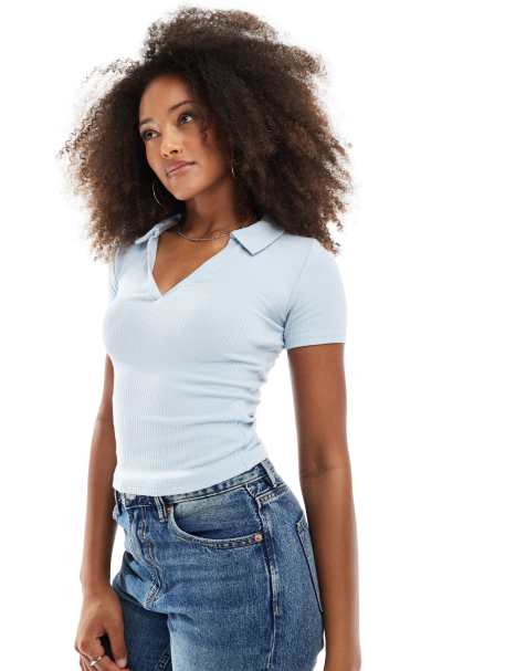 Miss Selfridge – Geripptes Poloshirt in Staubblau - view 1