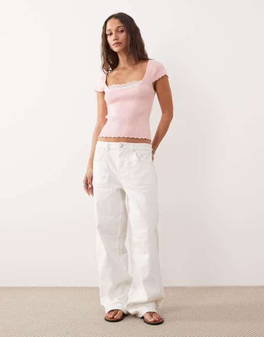 Miss Selfridge – Geripptes Strickoberteil in Rosa mit Kappärmeln und Spitzendetail, 4 von 4