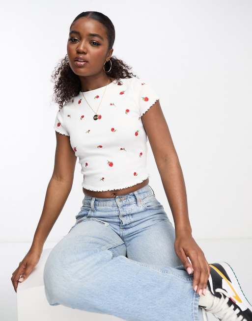 Miss Selfridge – Geripptes T-Shirt in Weiß mit Blumenstickerei, 4 von 4