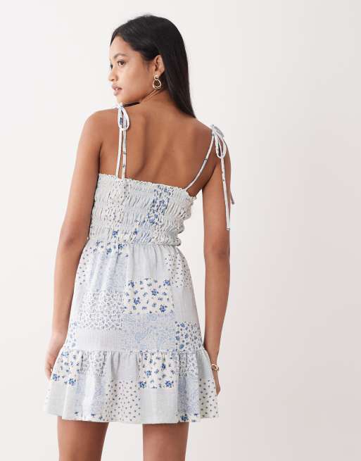 Miss Selfridge – Gesmoktes Camisole-Minikleid mit Patchwork-Print, 4 von 4