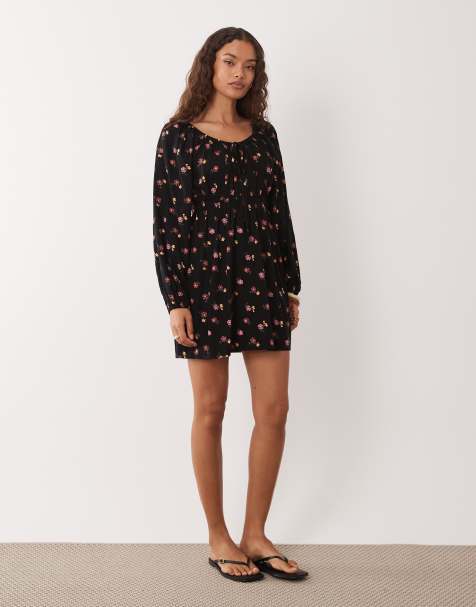 Miss Selfridge - Gesponnen nette mini-jurk met lage ronde hals en fijne print - view 1