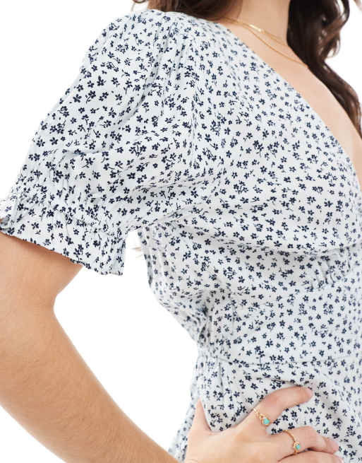 Miss Selfridge – Gesponnenes Mini-Freizeitkleid mit hellblauem Blümchenmuster, 3 von 4