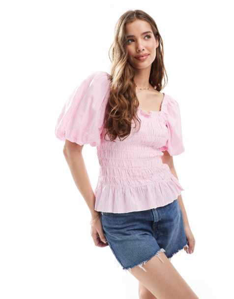 Miss Selfridge – Gestreifte Bluse in Rosa und Weiß mit gesmoktem Detail - view 1