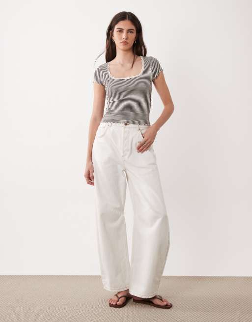 Miss Selfridge – Gestreiftes, kurzärmliges Oberteil mit eckigem Ausschnitt und Spitzenborte, 3 von 4