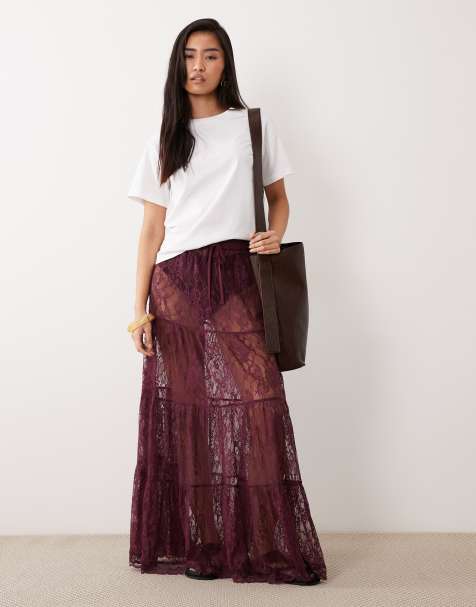 Miss Selfridge – Gestufter Maxirock aus Spitze in Feige - view 1