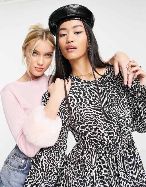 Miss Selfridge – Gestuftes Hängerkleid mit Animal-Print, 3 von 4