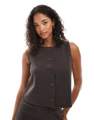 Miss Selfridge - Gilet de tailleur d'ensemble en tissu doux côtelé de qualité supérieure - Chocolat - view 1