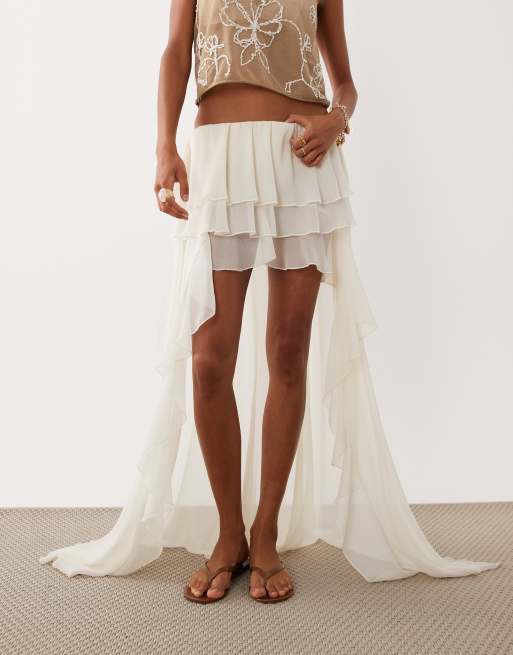 Miss Selfridge - Gonna lunga da mare in chiffon color panna con volant asimmetrico, 3 di 5