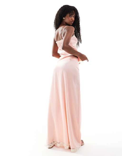 Miss Selfridge - Gonna lunga in raso e pizzo rosa in coordinato, 2 di 5