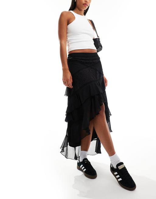 Miss Selfridge - Gonna lunga nera in chiffon e pizzo con volant 