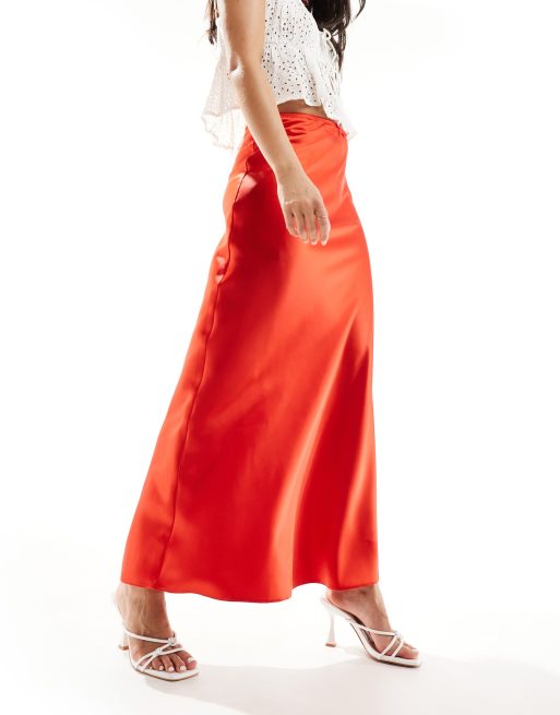 Miss Selfridge - Gonna lunga rossa in raso con finiture e taglio sbieco, 3 di 5