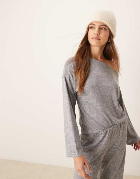 Miss Selfridge – Grå, mysig off shoulder-topp - view 1