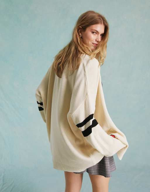 Miss Selfridge – Gräddvit kofta i collegestil med kantrand, 2 av 4