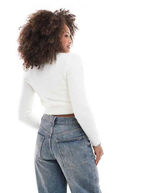 Miss Selfridge – Gräddvita kofta i fransigt garn med krympt design, 4 av 4