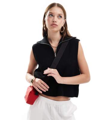 half zip sleeveless knitted tank top in black