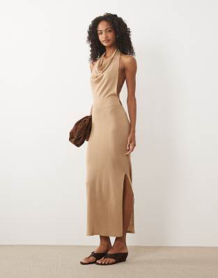 Вязаное блестящее макси-платье Miss Selfridge с круглым вырезом горловины золотисто-золотистого цвета