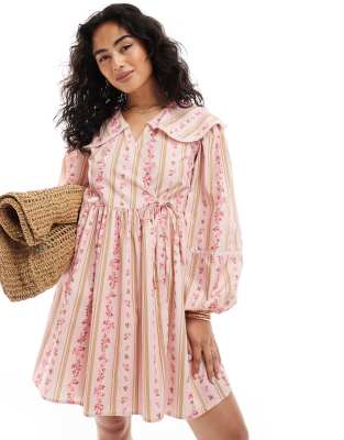 Miss Selfridge - Hänger-Wickelkleid mit Kragendetail-Rosa